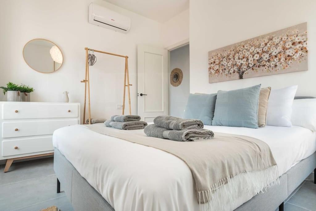 Sunlit & Fresh Apartment - Center By Rems Μάλαγα Εξωτερικό φωτογραφία
